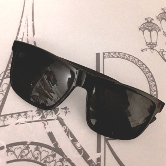 HUGO BOSS MEN'S POLARIZED SUNGLASSES - Picture 1 of 15